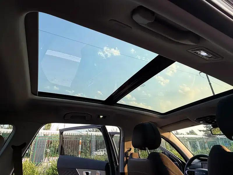 Fengyun T8 2025 1.5T 130km Luxury Edition — миниатюра 23