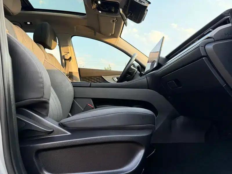 Fengyun T8 2025 1.5T 130km Luxury Edition — миниатюра 26