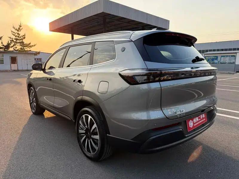 Fengyun T8 2025 1.5T 130km Luxury Edition — миниатюра 5