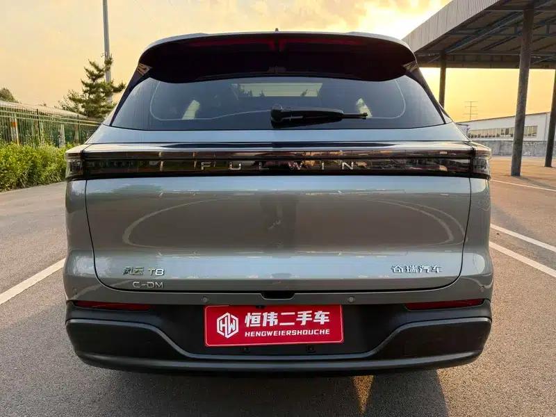 Fengyun T8 2025 1.5T 130km Luxury Edition — миниатюра 6