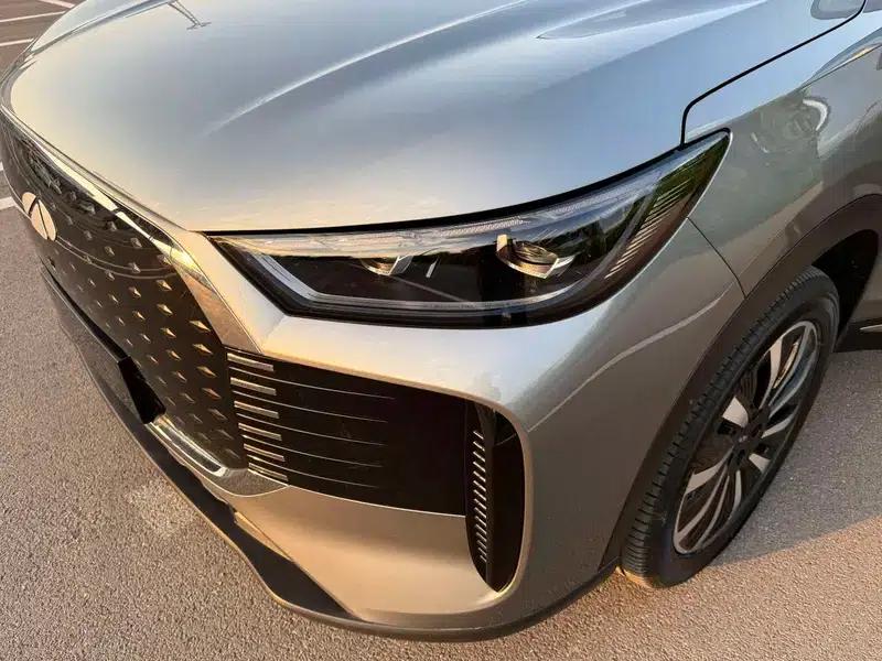 Fengyun T8 2025 1.5T 130km Luxury Edition — миниатюра 10
