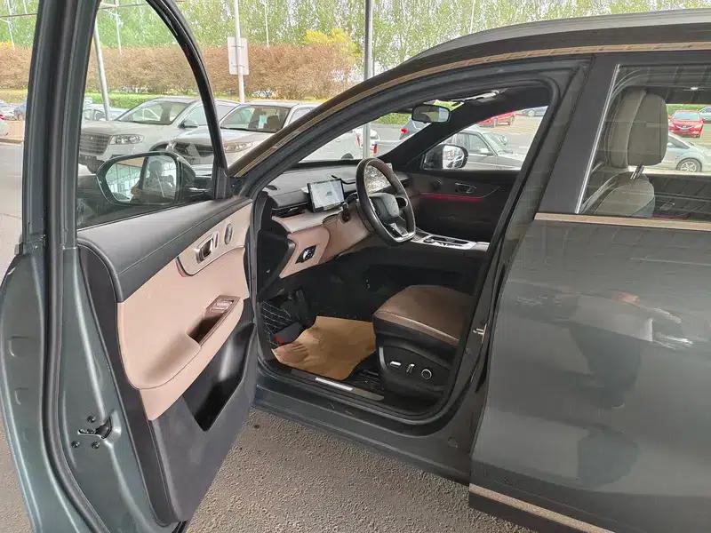 Fengyun T8 2025 1.5T 130km Premium Edition — миниатюра 9
