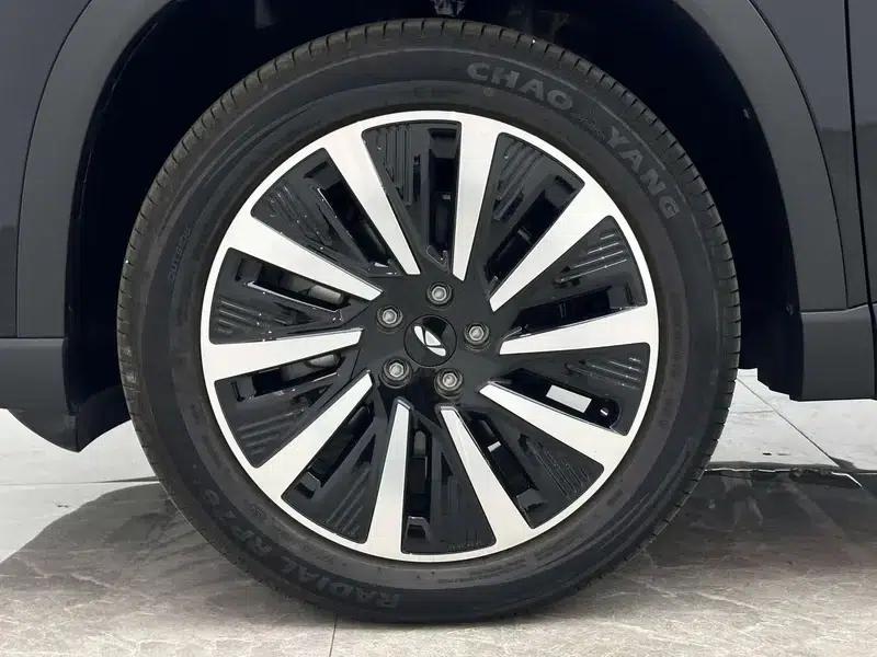 Fengyun T8 2025 1.5T 130km Premium Edition — миниатюра 12
