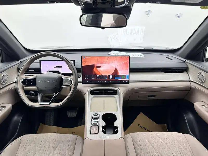 Fengyun T8 2025 1.5T 130km Premium Edition — миниатюра 17