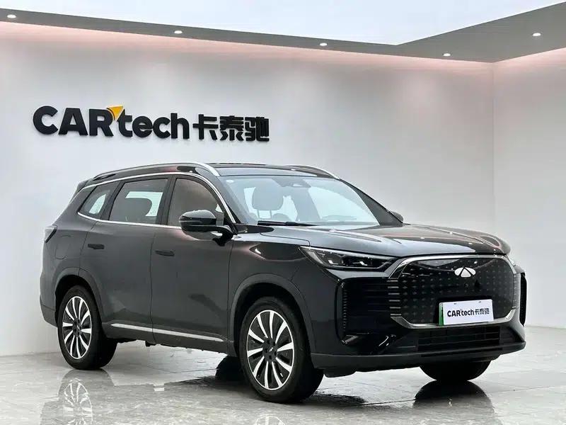 Fengyun T8 2025 1.5T 130km Premium Edition — миниатюра 3