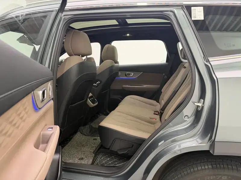 Fengyun T8 2025 1.5T 130km Premium Edition — миниатюра 18