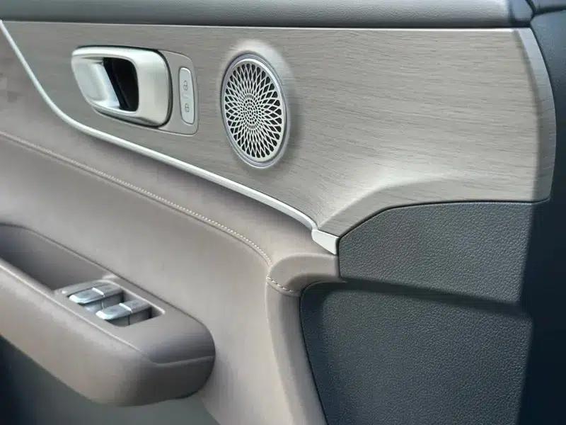 Fengyun T8 2025 1.5T 130km Premium Edition — миниатюра 14