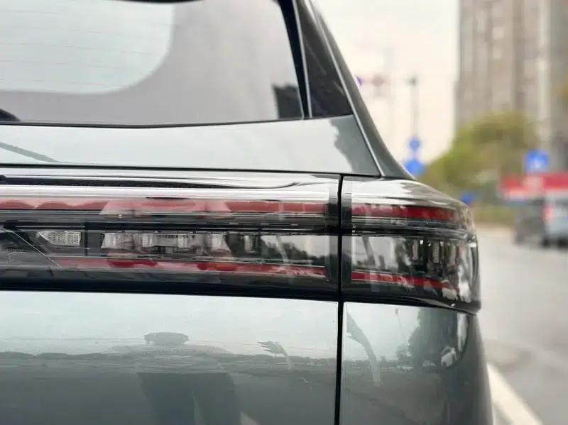 Fengyun T8 2025 1.5T 130km Premium Edition — миниатюра 11