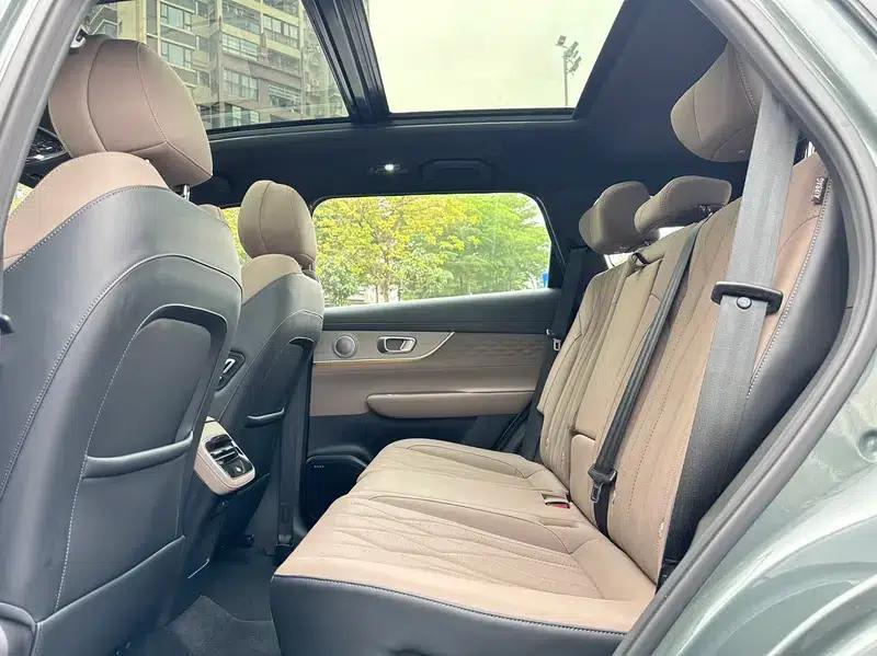 Fengyun T8 2025 1.5T 130km Premium Edition — миниатюра 17
