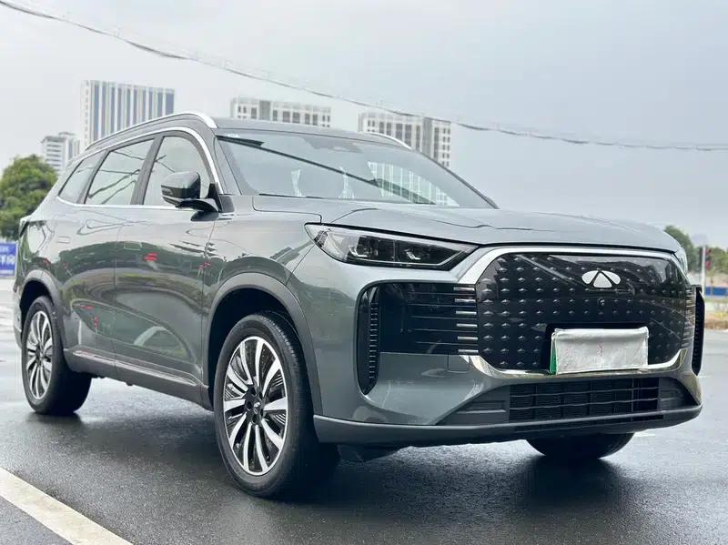 Fengyun T8 2025 1.5T 130km Premium Edition — миниатюра 3
