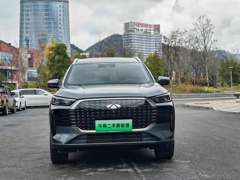 Fengyun T8 2025 1.5T 130km Comfort Edition — миниатюра 2
