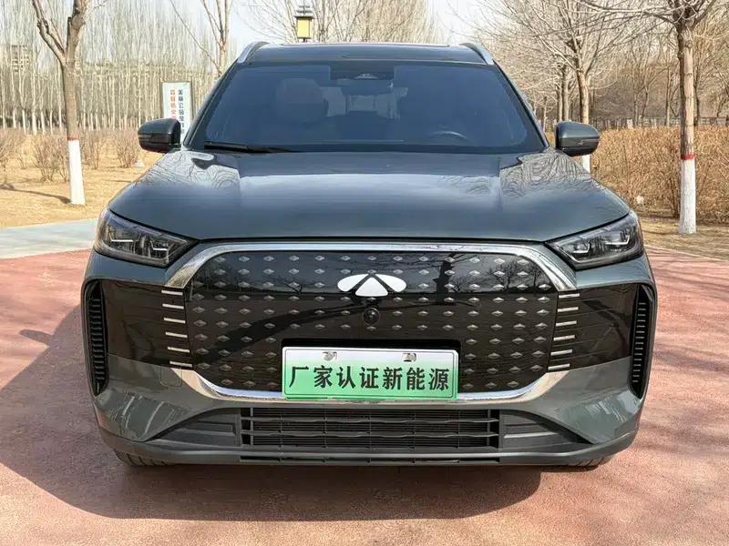 Fengyun T8 2025 1.5T 130km Premium Edition — миниатюра 2