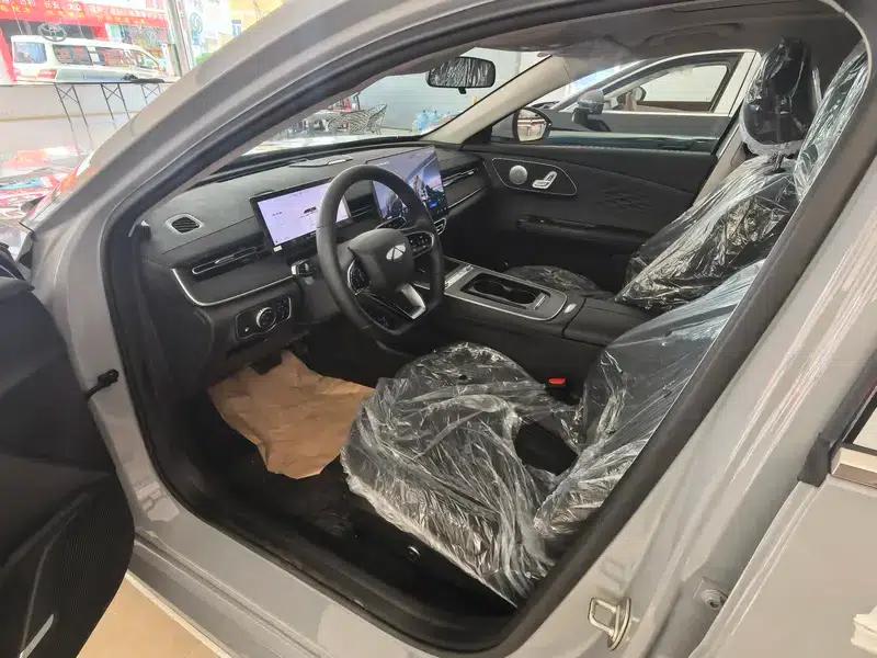 Fengyun A8L 2025 Model 145km Comfort — миниатюра 9