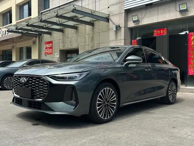 Fengyun A8L 2025 Model 145km Luxury Edition