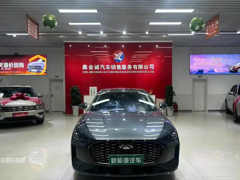 Fengyun A8L 2025 Model 145km Luxury Edition — миниатюра 2