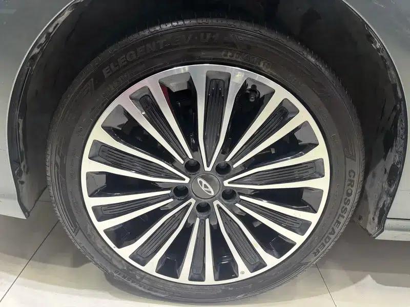Fengyun A8L 2025 Model 145km Luxury Edition — миниатюра 8