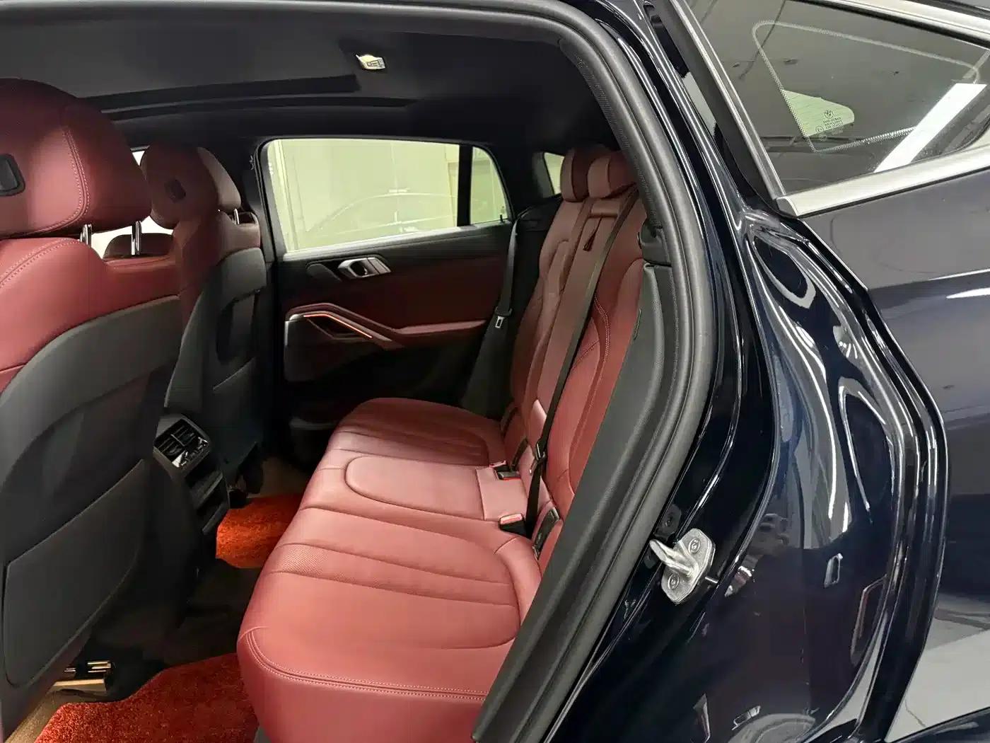 2021 BMW X6 xDrive40i M Sport Package — миниатюра 16