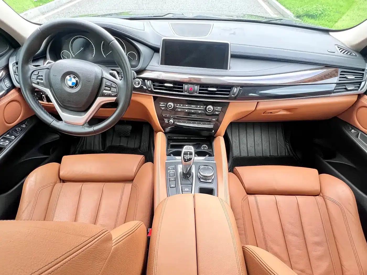 BMW X6 2015 xDrive35i Leading Edition — миниатюра 16