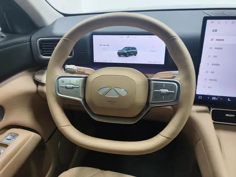 Fengyun T11 2026 Model 220 Rear-Wheel Drive Boya Giant Screen Luxury Edition — миниатюра 16