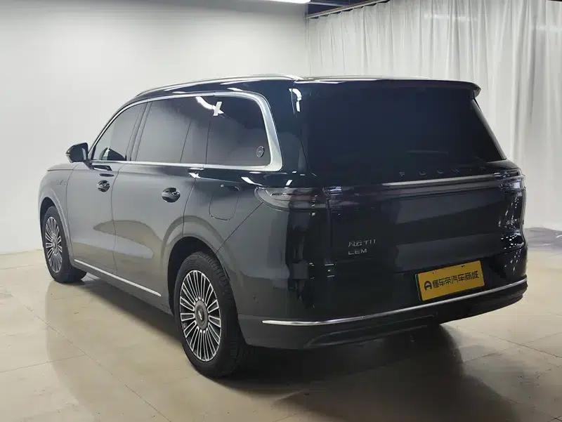 Fengyun T11 2026 Model 220 Rear-Wheel Drive Boya Giant Screen Luxury Edition — миниатюра 5