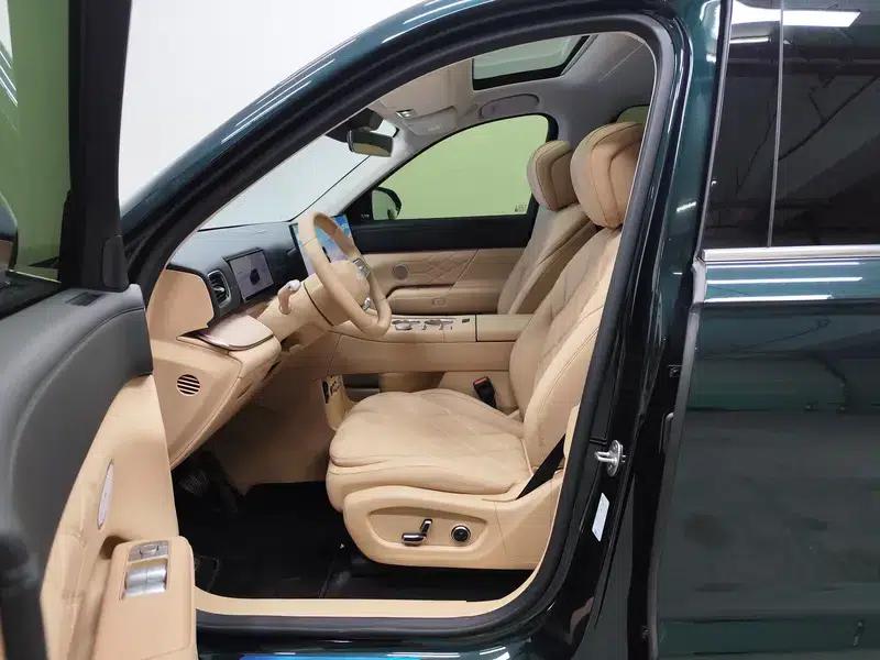 Fengyun T11 2026 Model 220 Rear-Wheel Drive Dual IMAX Cinema Edition — миниатюра 17