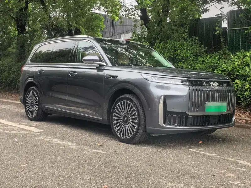 Fengyun T11 2026 Model 220 4WD Family Fun — миниатюра 3