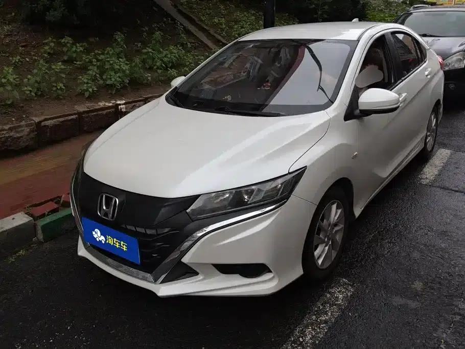 2017 Honda Crider 1.5L CVT Classic Edition — миниатюра 1