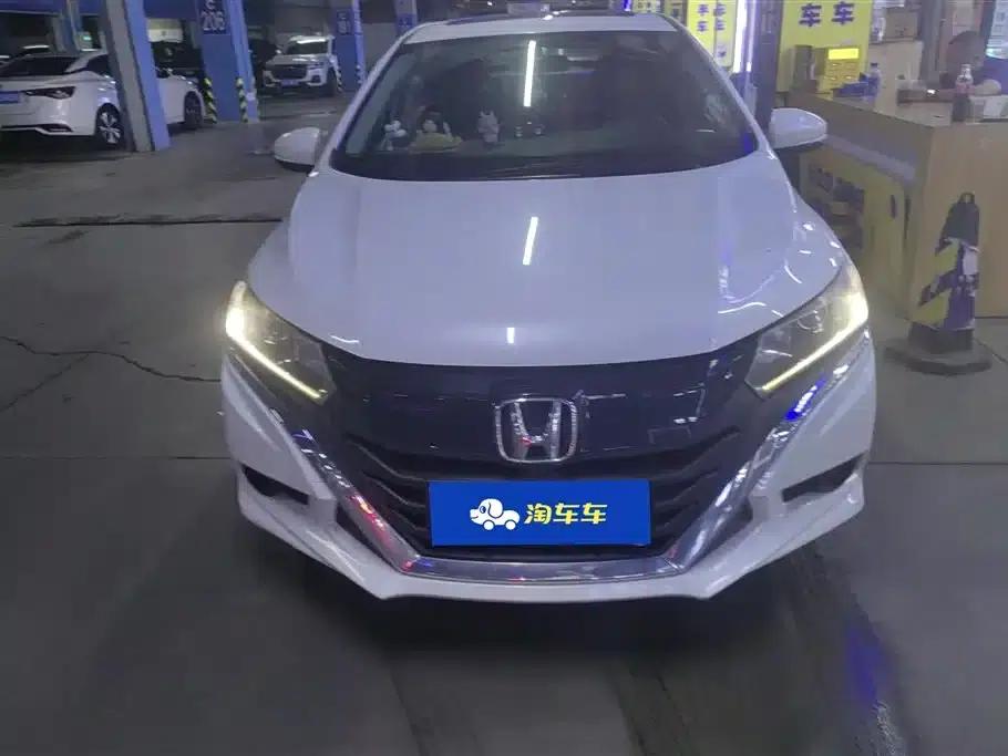2017 Honda Crider 1.5L CVT Comfort Edition — миниатюра 2