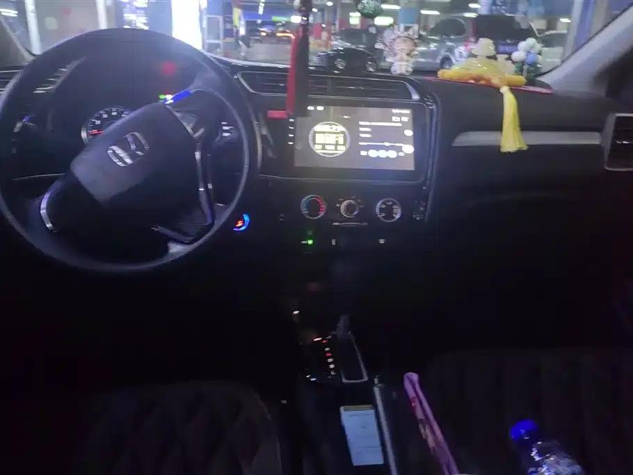 2017 Honda Crider 1.5L CVT Comfort Edition — миниатюра 12