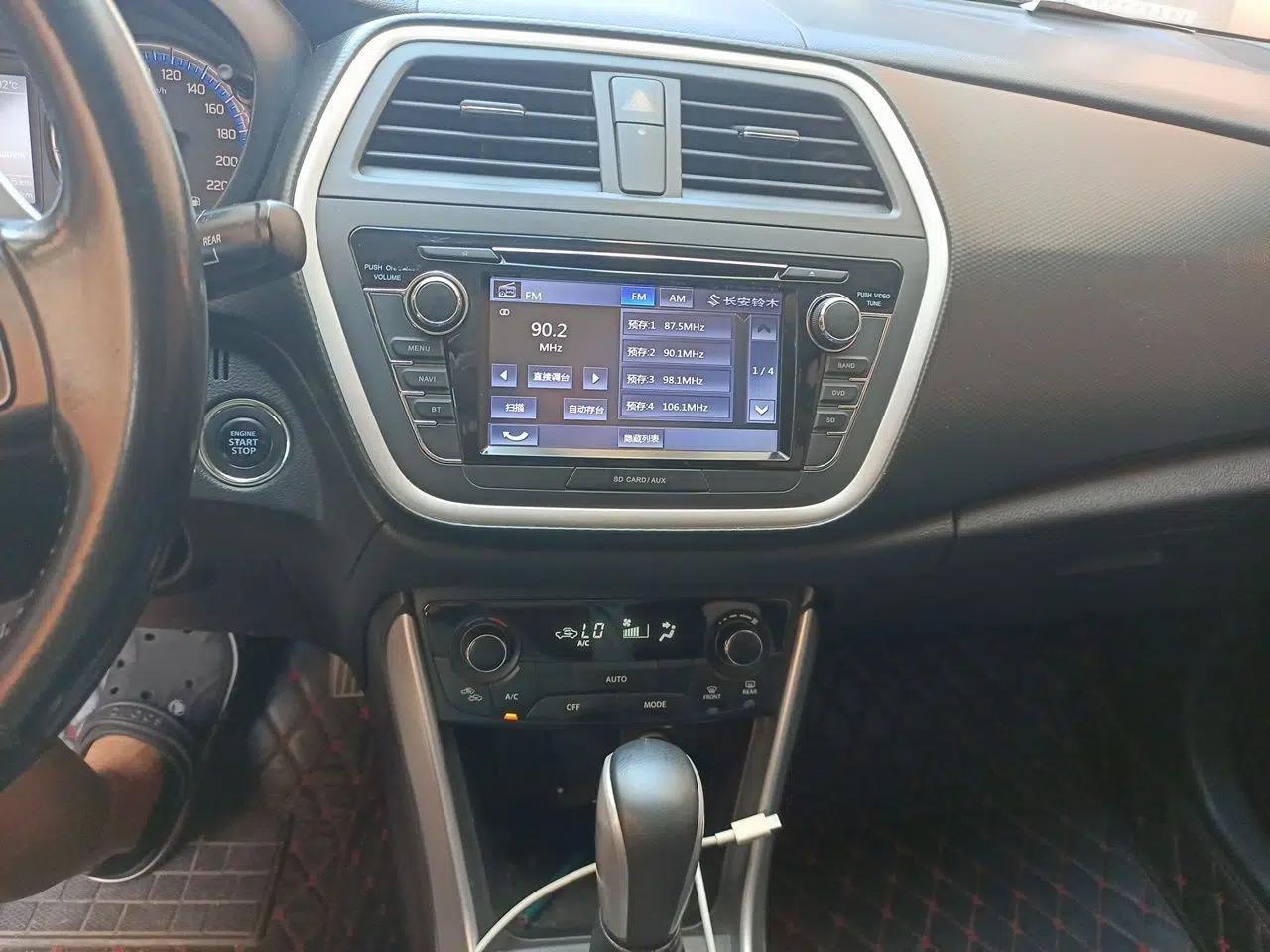 Suzuki S-Cross 2014 1.6L CVT Four-Wheel Drive Luxury Version — миниатюра 12
