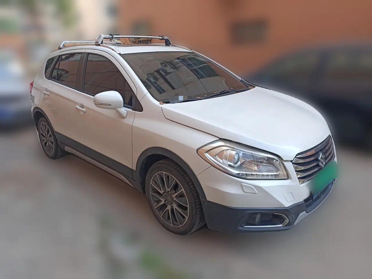 Suzuki S-Cross 2014 1.6L CVT Four-Wheel Drive Luxury Version — миниатюра 3