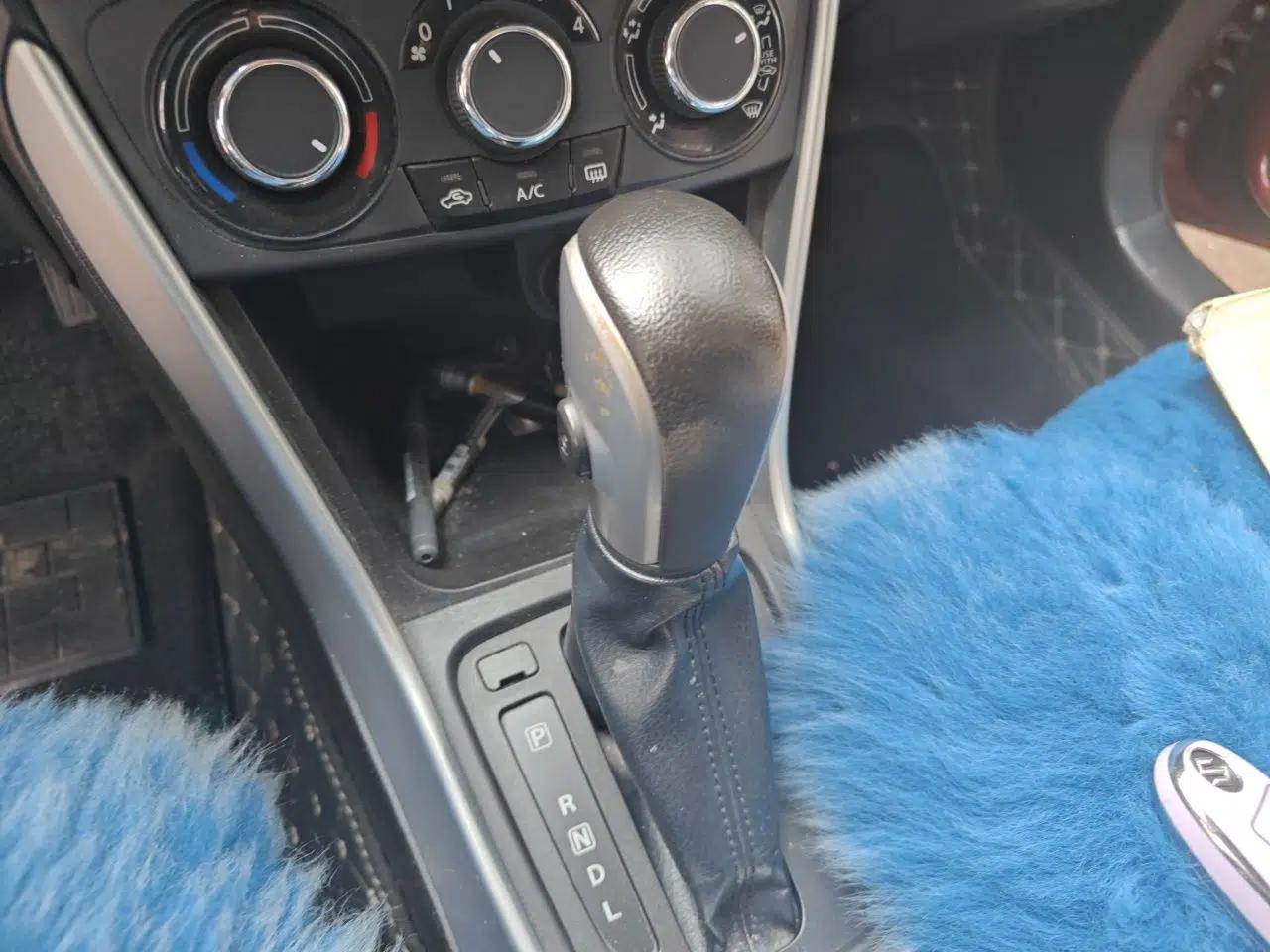 Suzuki S-Cross 2014 1.6L CVT Two-Wheel Drive Entry Model — миниатюра 11
