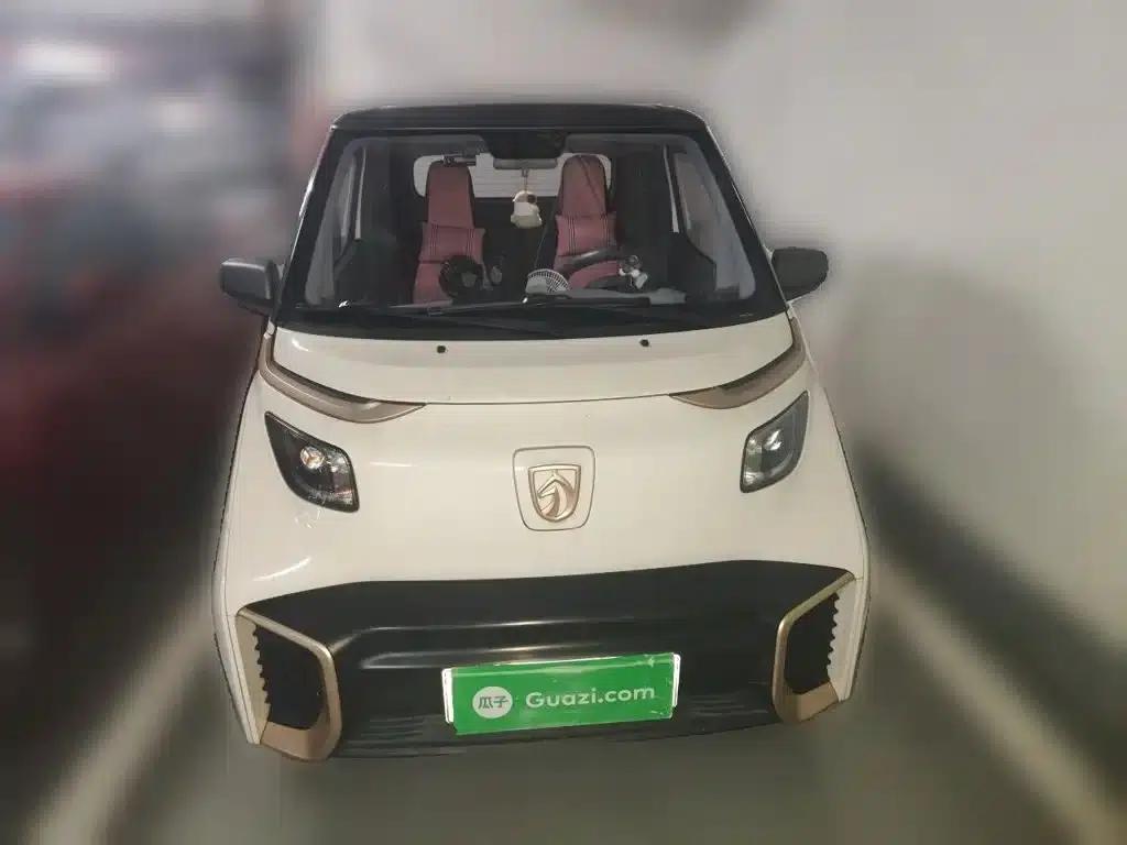Baojun E200 2020 Model 305KM Smart Edition — миниатюра 3