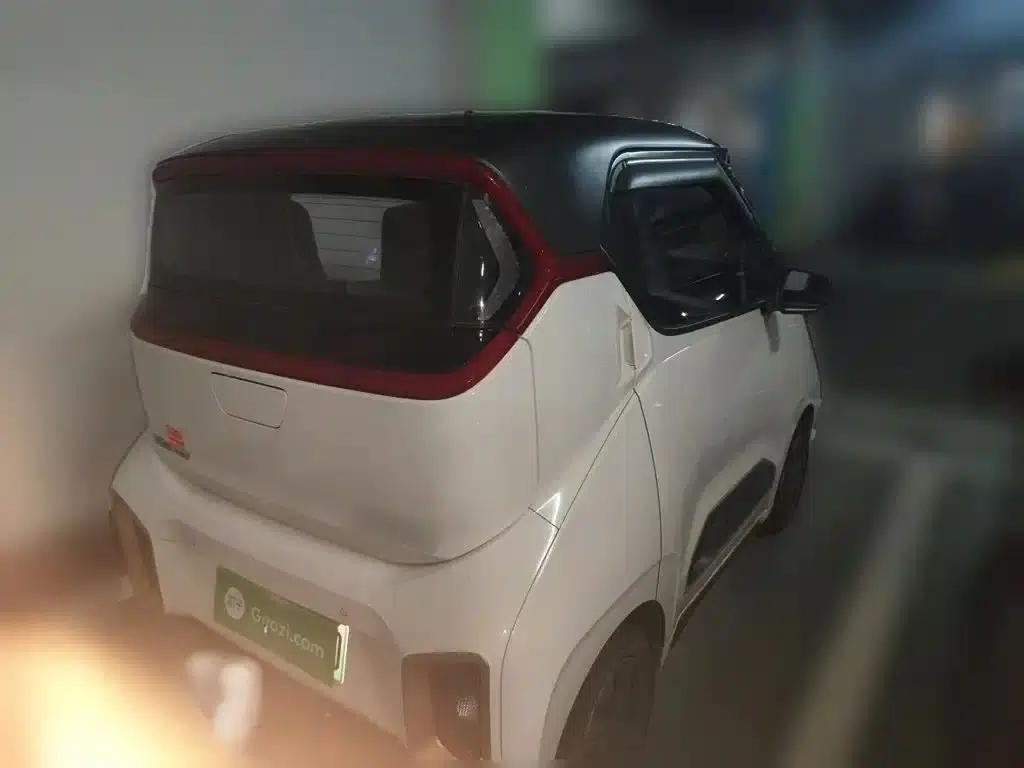 Baojun E200 2020 Model 305KM Smart Edition — миниатюра 5
