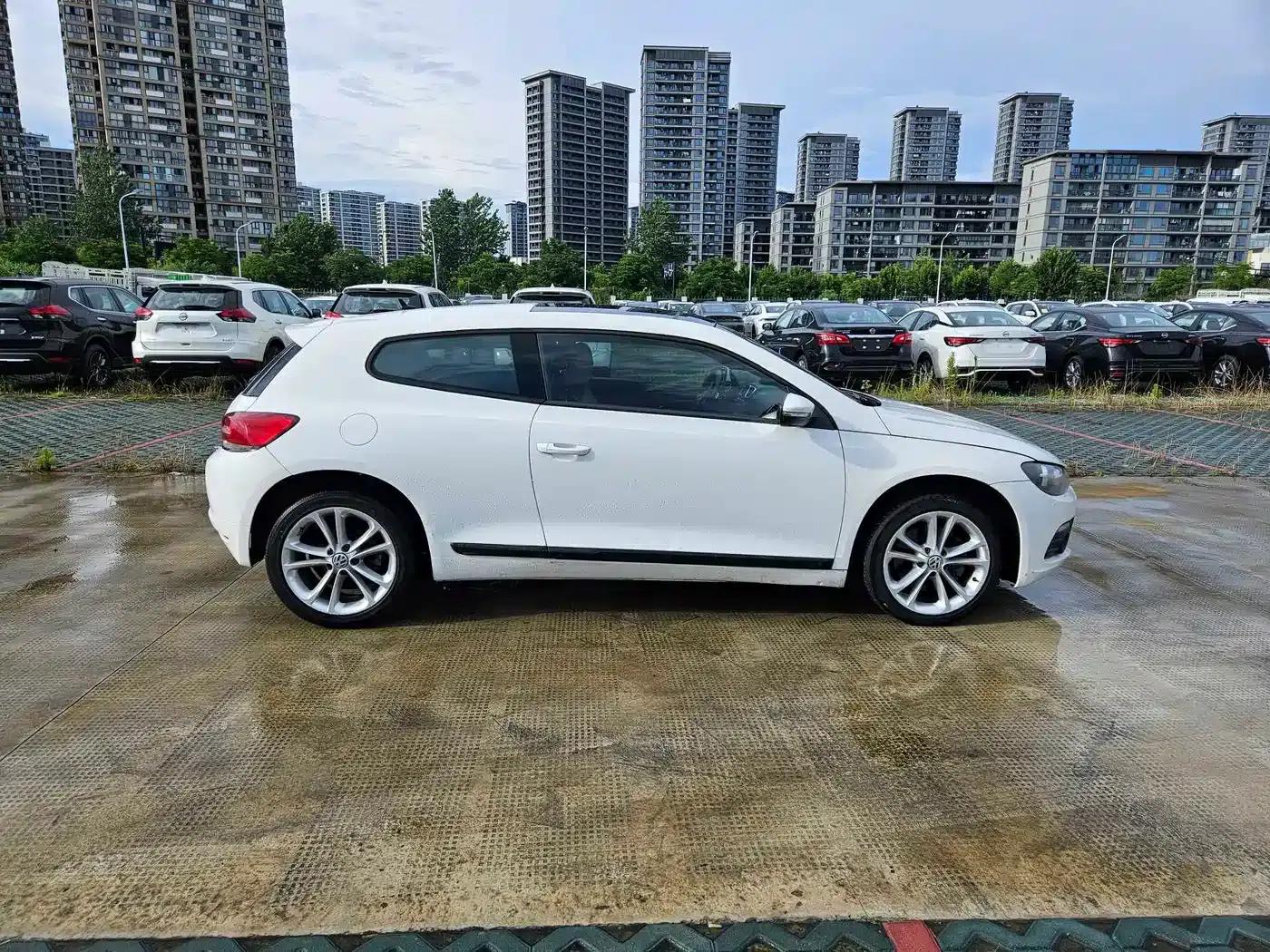 Scirocco 2011 2.0TSI Luxury Edition — миниатюра 7