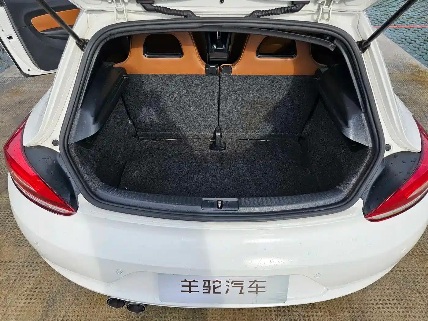 Scirocco 2011 2.0TSI Luxury Edition — миниатюра 8