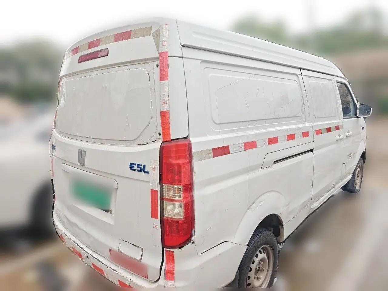 Farizon E5 2022 E5L Pure Electric Van with Guoxuan 39.9 kWh — миниатюра 6