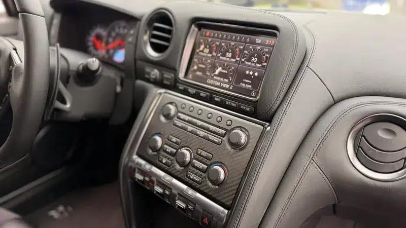 2012 Nissan GT-R 3.8T Premium Edition — миниатюра 8