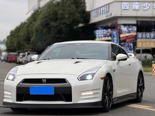 2012 Nissan GT-R 3.8T Premium Edition