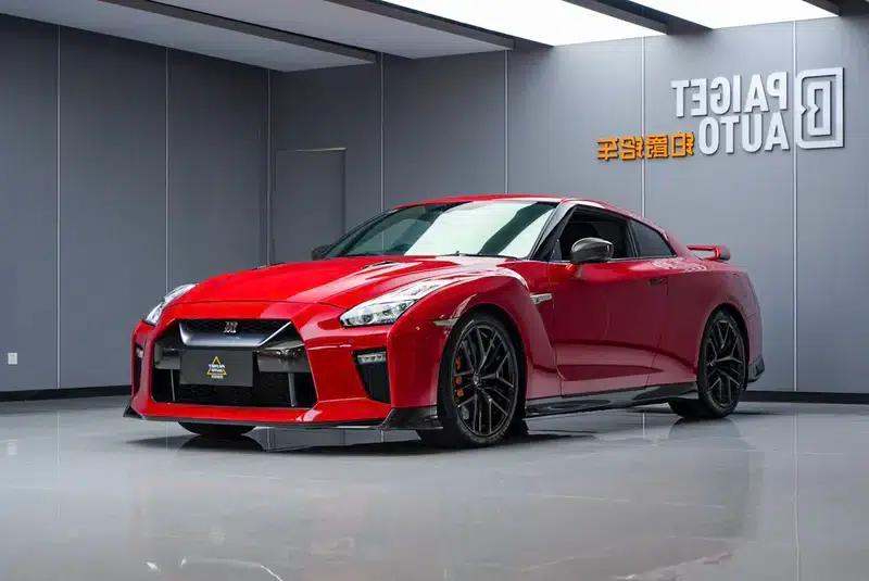 2017 Nissan GT-R 3.8T Flagship Edition — миниатюра 1