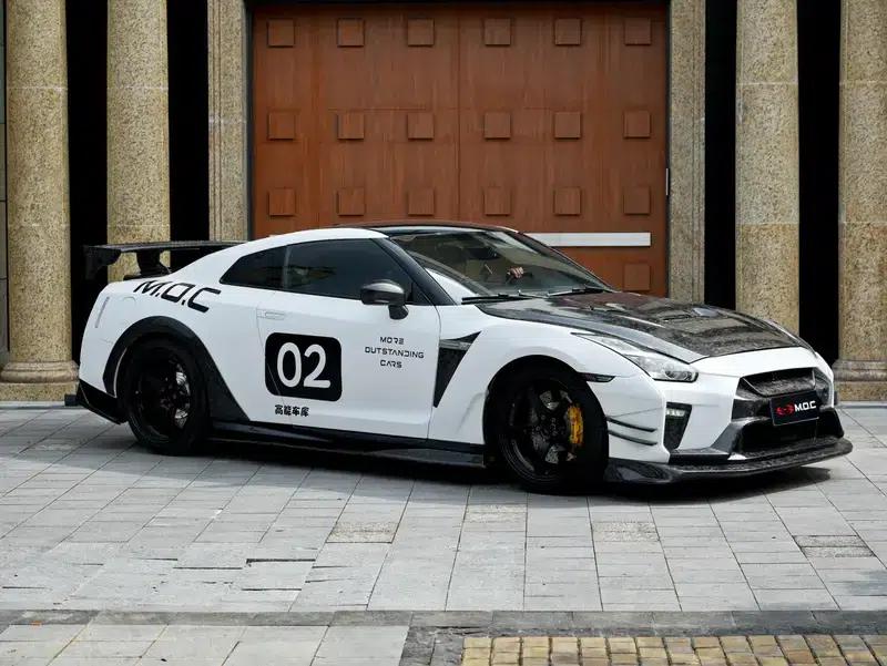 2012 Nissan GT-R 3.8T Premium Edition — миниатюра 3