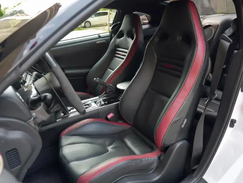 2012 Nissan GT-R 3.8T Premium Edition — миниатюра 28