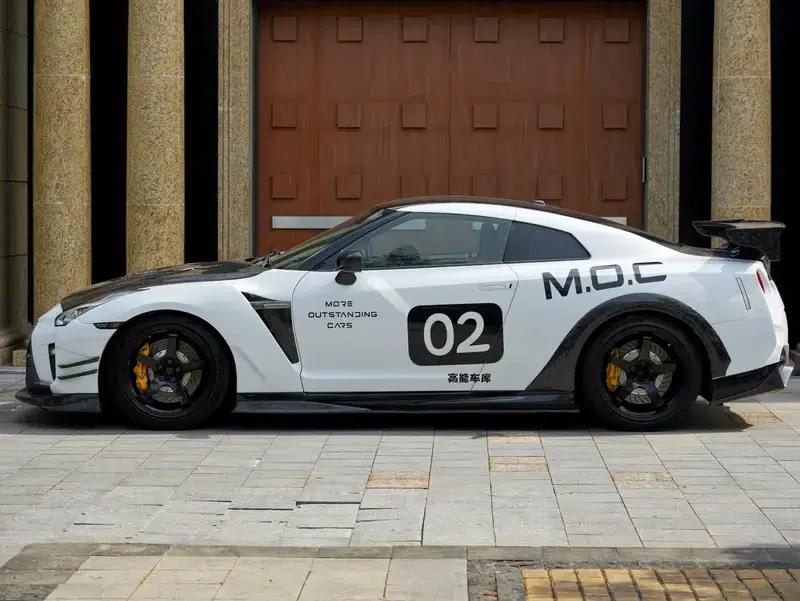 2012 Nissan GT-R 3.8T Premium Edition — миниатюра 4