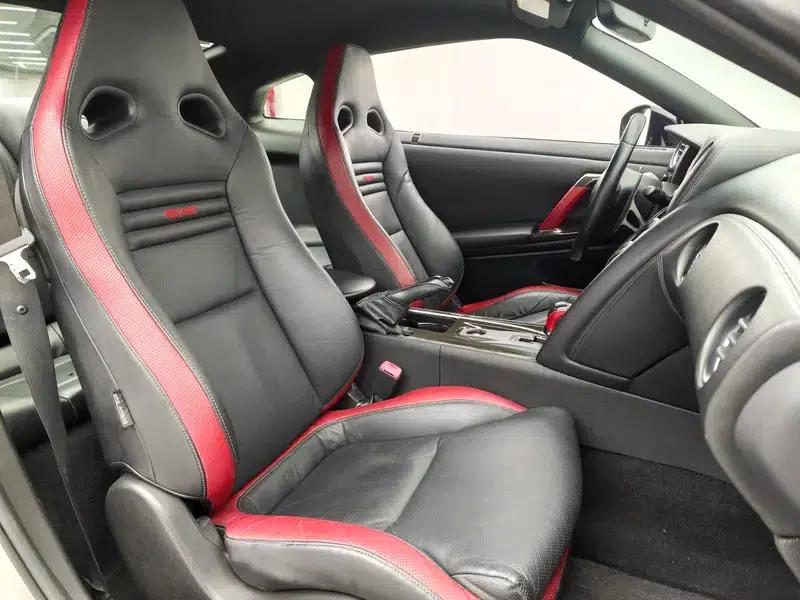 2012 Nissan GT-R 3.8T Premium Edition — миниатюра 15