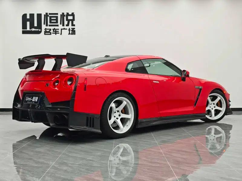 2012 Nissan GT-R 3.8T Premium Edition — миниатюра 5