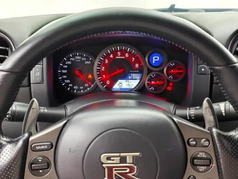 2012 Nissan GT-R 3.8T Premium Edition — миниатюра 8