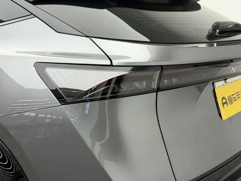 ARIYA 2022 High-Performance 4WD Top-of-the-Line Edition — миниатюра 13