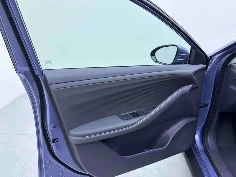 Nissan N6 2026 180 Max — миниатюра 25