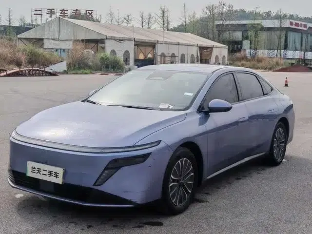 Nissan N6 2026 180 Max