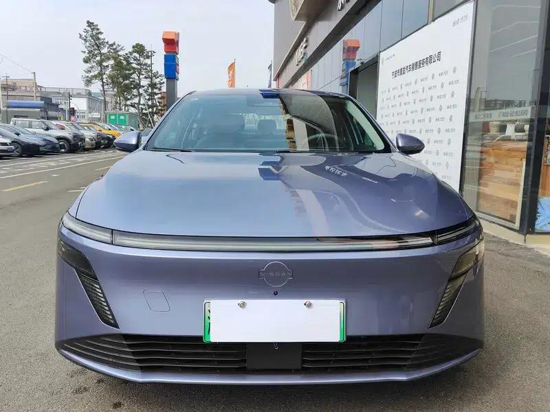 Nissan N6 2026 180 Max — миниатюра 2